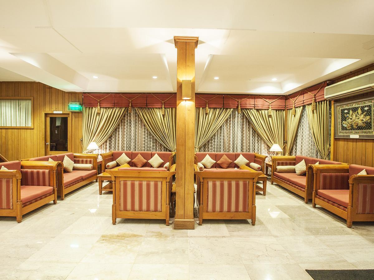 Aye Thar Yar Golf Resort Taunggyi Exterior photo