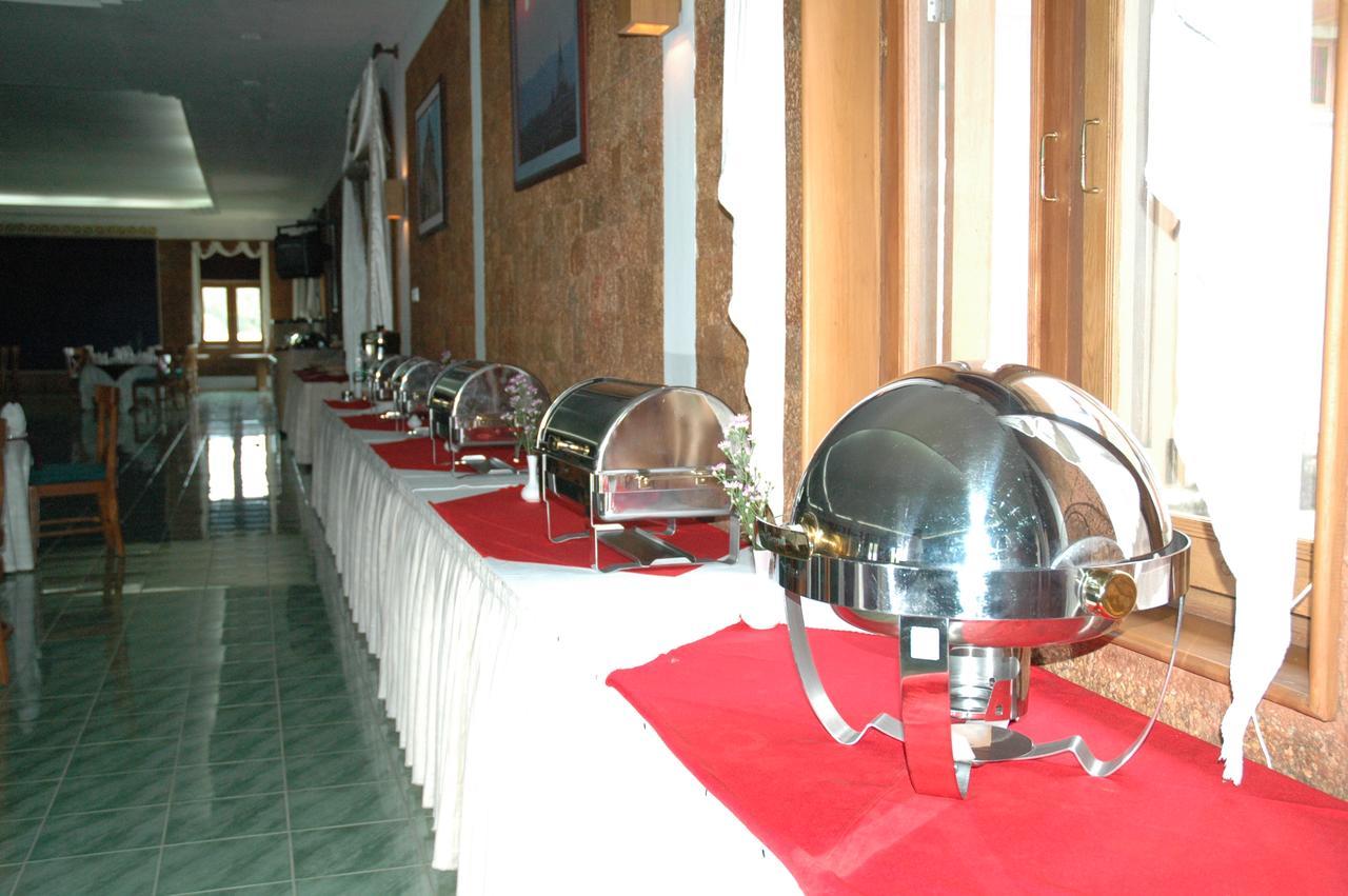 Aye Thar Yar Golf Resort Taunggyi Exterior photo