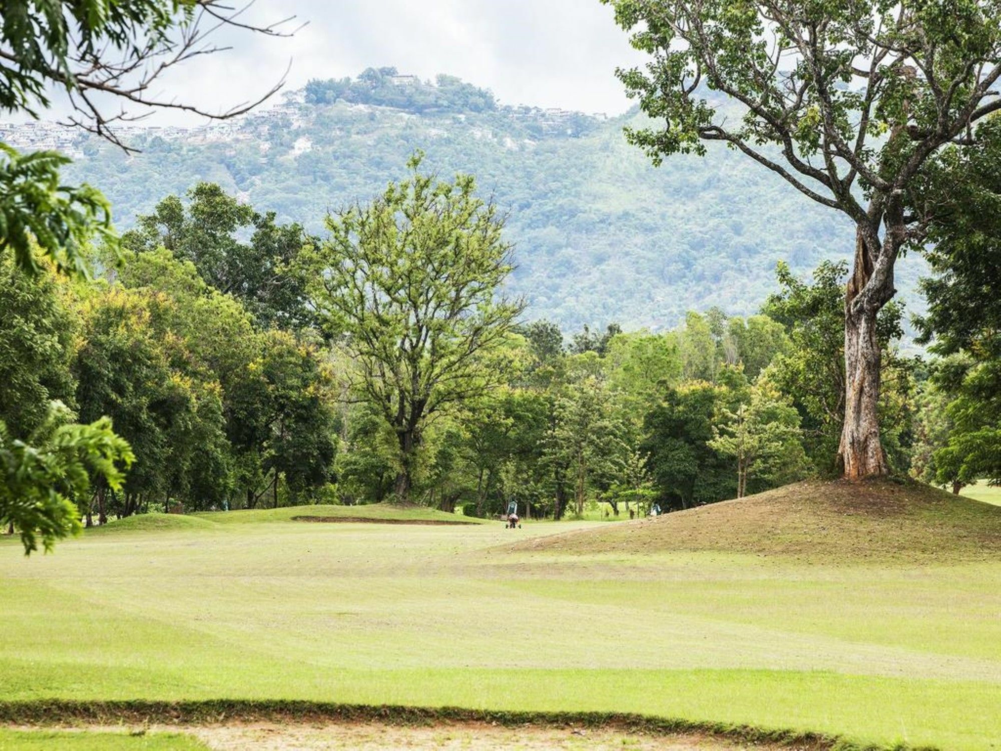 Aye Thar Yar Golf Resort Taunggyi Exterior photo